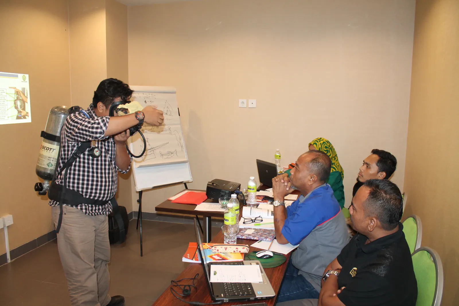 Dokumentasi pelatihan K3 kegiatan 4